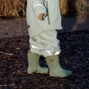 Die Gummistiefel Skur WP und Grytgöl WP erfüllen nun die strengen Kriterien des EU-Umweltzeichens für Schuhe. Kavat ist damit weltweit der Erste, der Gummistiefel mit Umweltzeichen anbietet. (Foto: Kavat)